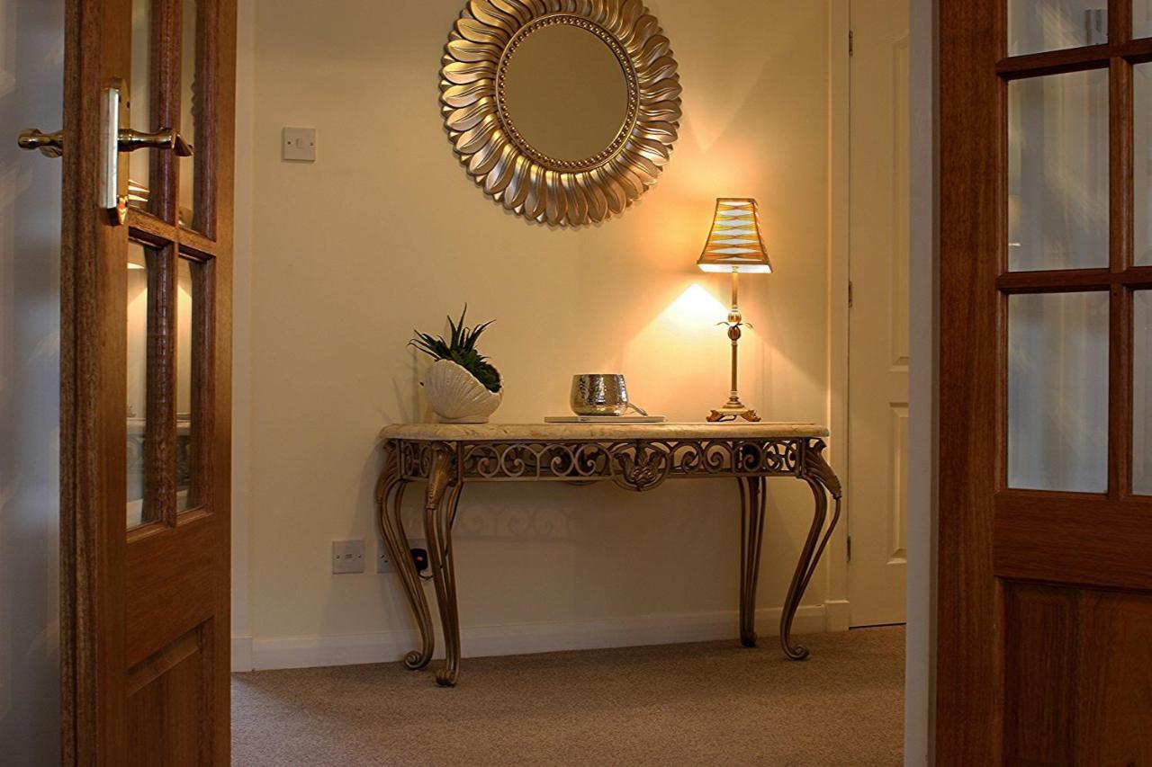 Linden Apartment Стърлинг Екстериор снимка